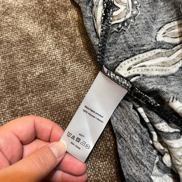 Black Paisley Print Strapless Maxi Dress - Size XS - Picture 6 of 6